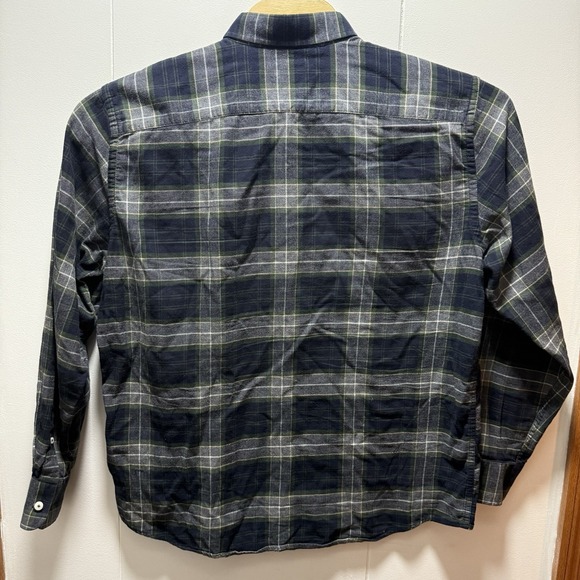 Untuckit Flannel Long Sleeve Button Up Blue Green Plaid Men's Size XL - Picture 5 of 5